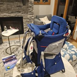 Osprey Poco Plus Child Carrier With Osprey 1.5L Hydration Bladder