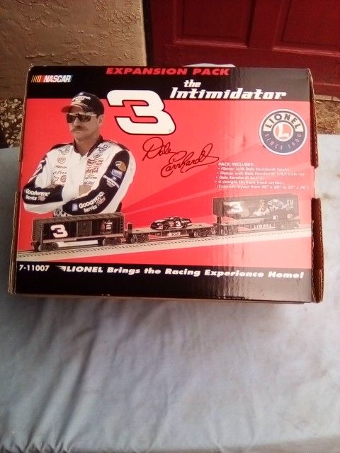 NASCAR's Dale Earnhardt Expansion Pack By Lionel