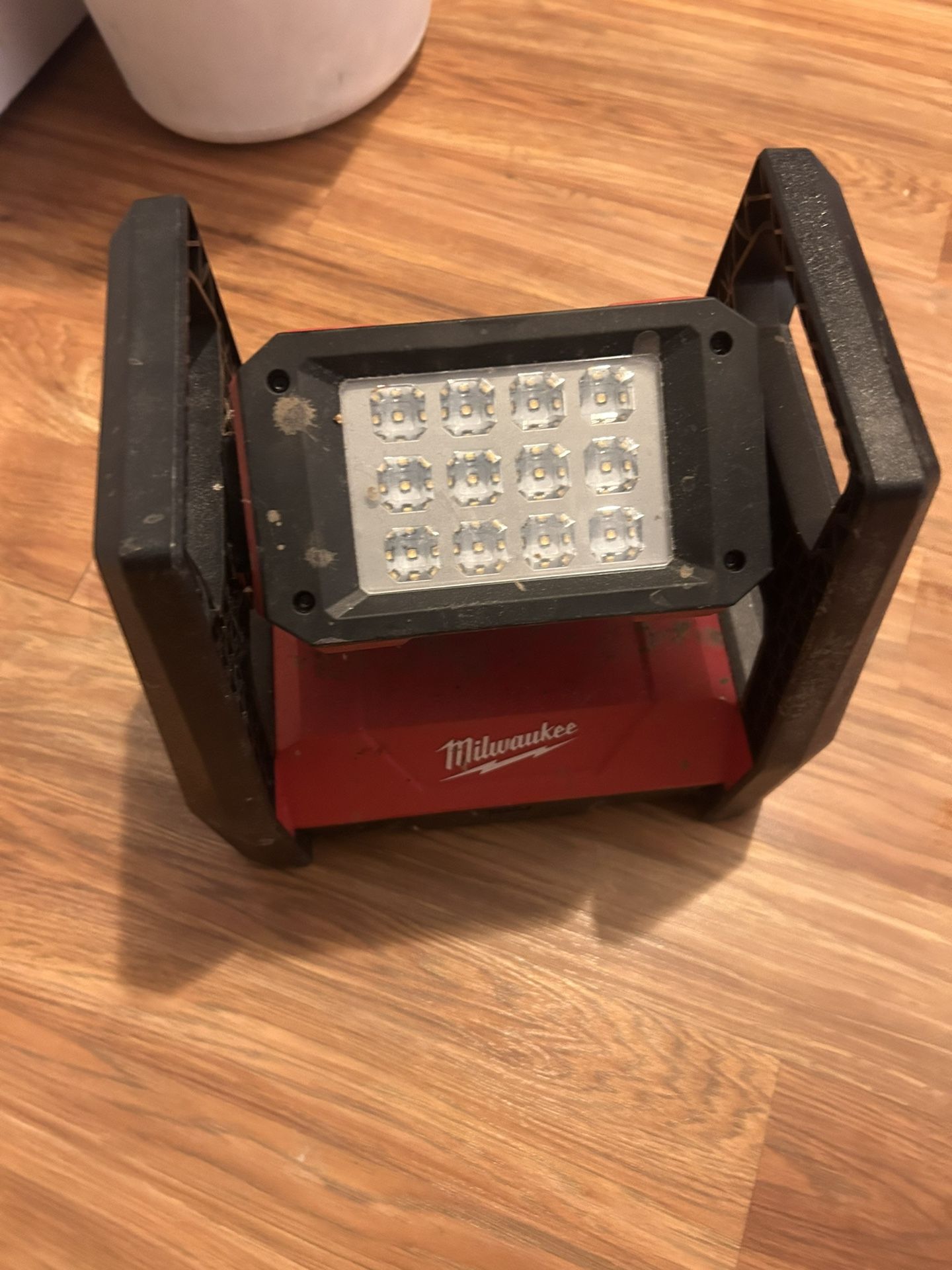 Milwaukee Charger And Light $100