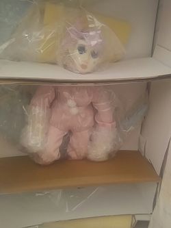 Doll Hamilton collection