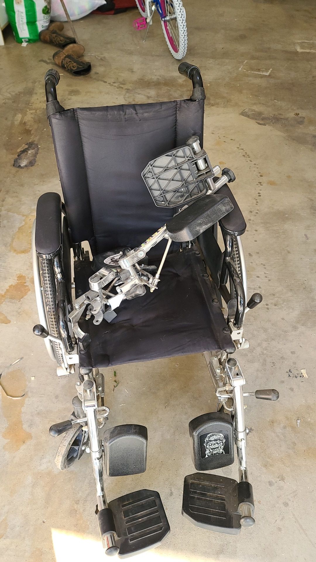 Kids wheelchair