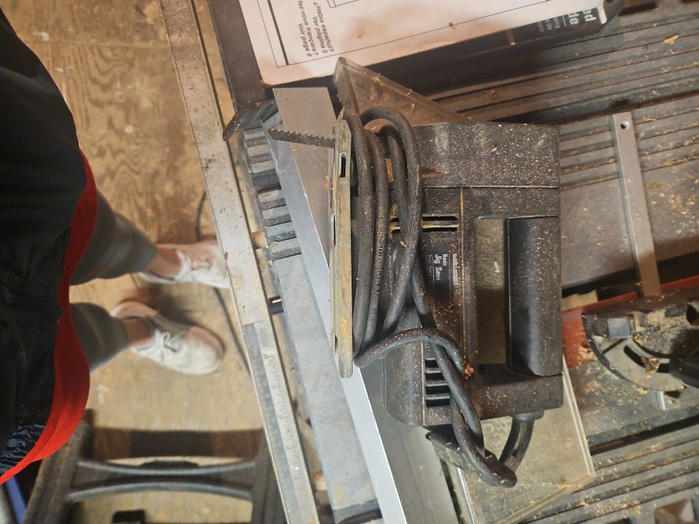 Black And Decker Basic Jig Saw