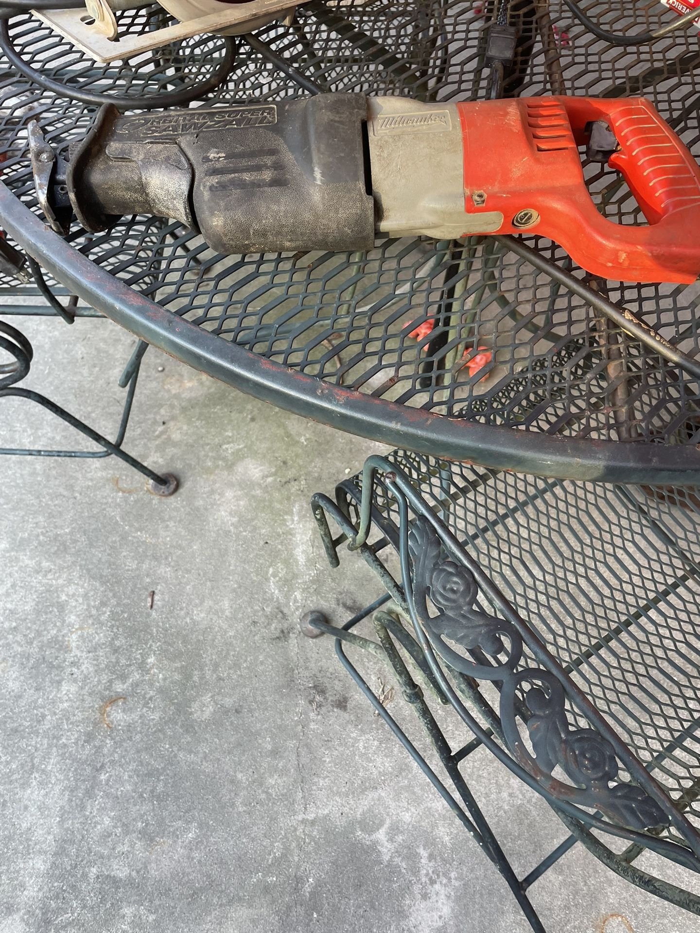 Milwaukee Super Saw all