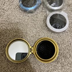 Small Mirror With Hairbrush - 4 Pack