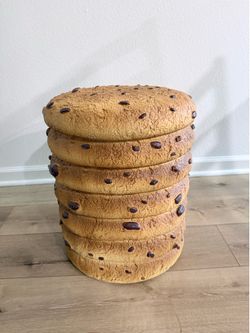Cookie stool