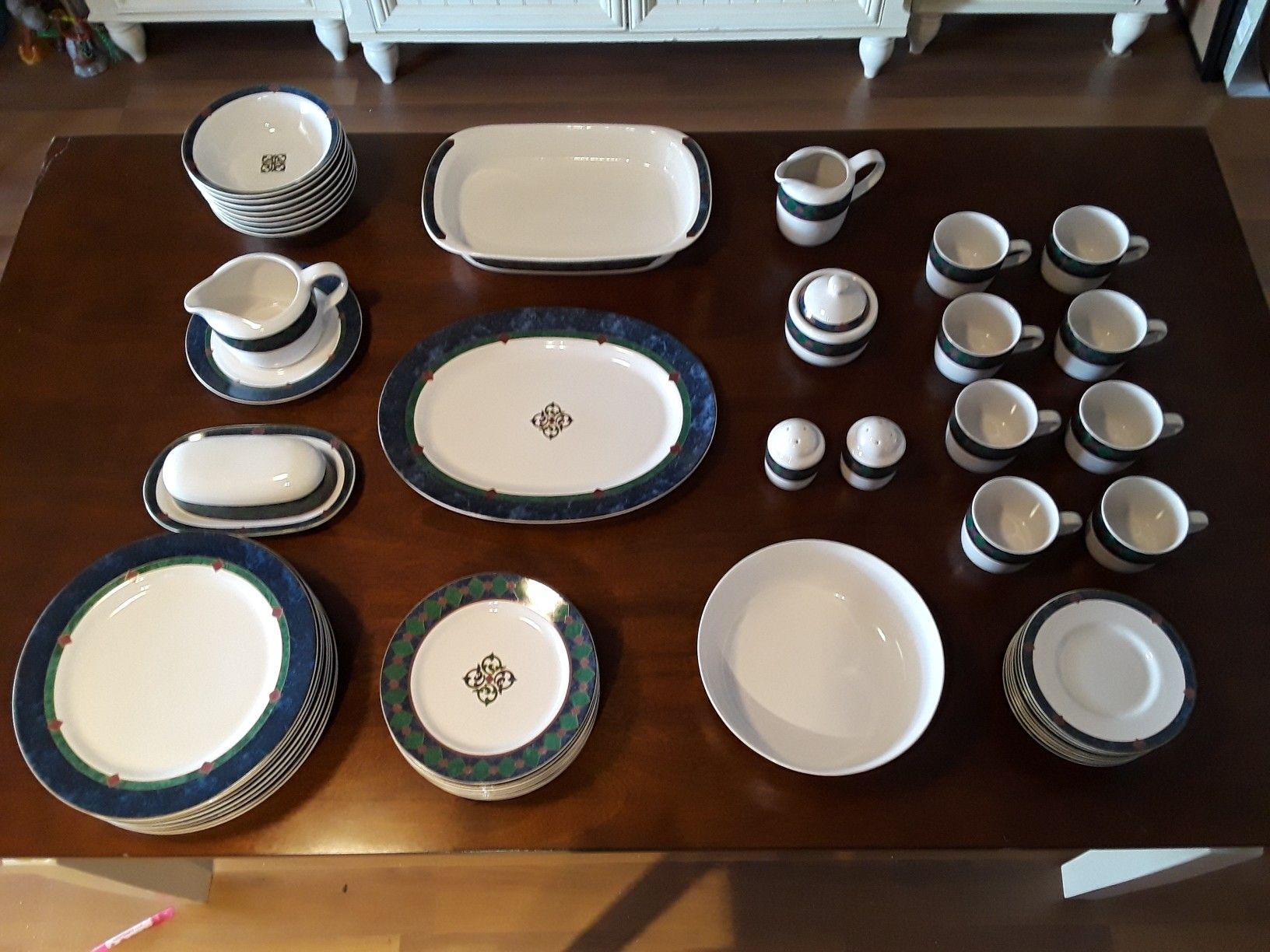 PFALTZGRAFF "Amalfi Classic" Complete Dinnerware (52) Piece Set (Service For 8) Like Brand New REDUCED FOR QUICK SALE!!