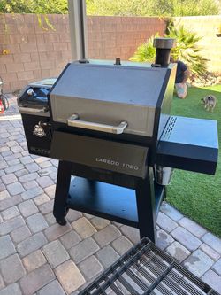Grill and Smoker