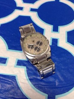 Fossil blue