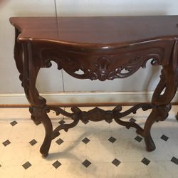 Nice Wood Console Table
