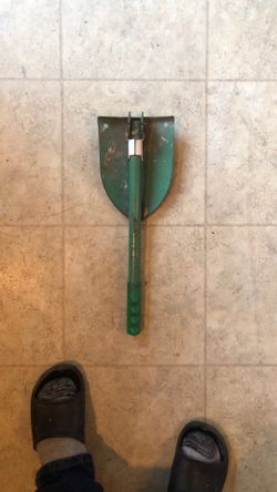 Foldable Small Shovel