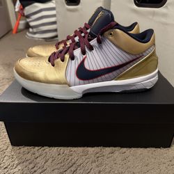 Kobe 4 Protro “Gold Medal” Size 9 Men