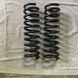 NEW Moog Coil Springs . - FRONT-
