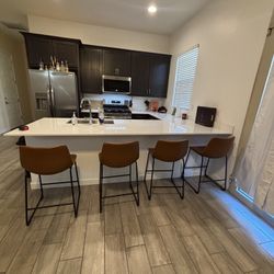 bar stools // island stools 