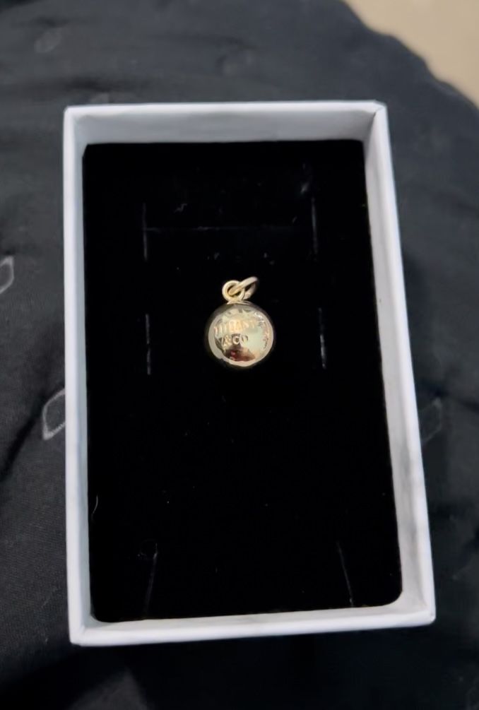 Tiffany Balls 18karats