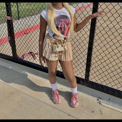 Tan mini skirt #miniskirt