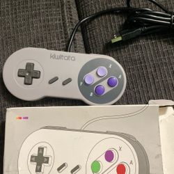 Classic game pad$10