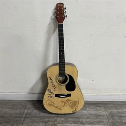 WWE TNA JEFF JARRETT AUTOGRAPHED FULL SIZE GUITAR SIGNED “KING OF THE MOUNTAIN”