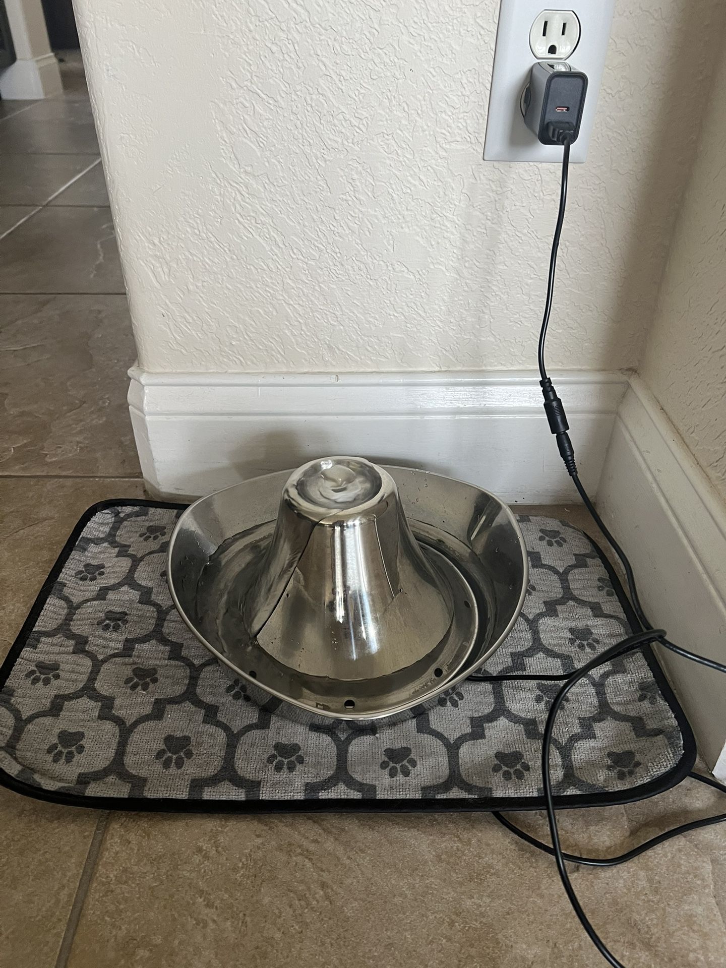 Silent Water Fountain