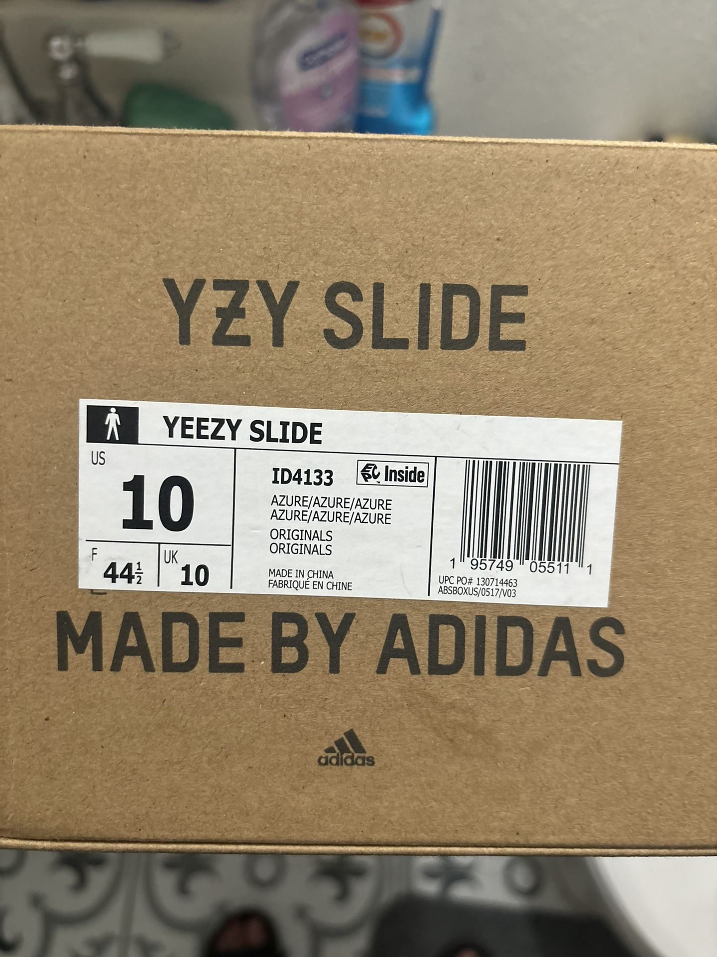 Ds Adidas Yeezy Azure Slide Size 10 Clothing