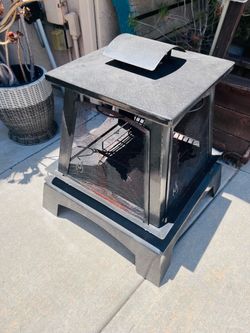 Charbroile fire place