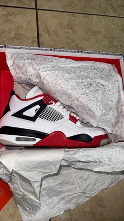 Jordan 4 fire red