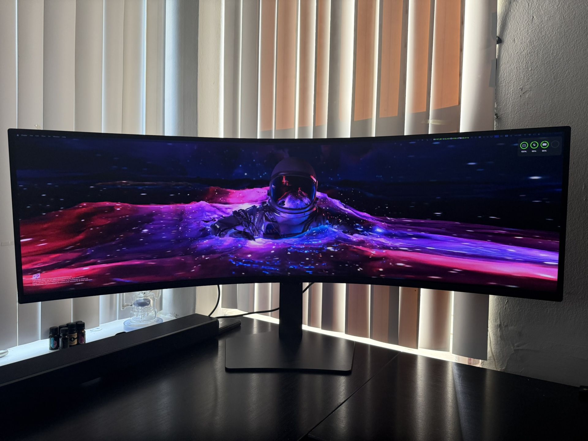 SAMSUNG 49” Odyssey G9 Series