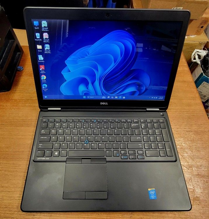 Fixed Price: Dell Latitude 5550 15.6'' Laptop Core i5 / 8GB/ 128GB SSD Win 11 Webcam #2015
