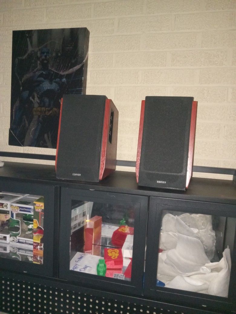 Edifier Studio Monitors