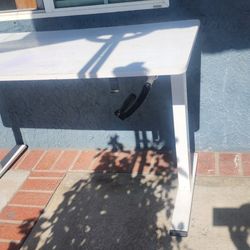 Table/ Mesa Ajustable