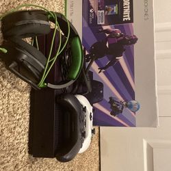XBOX ONE S PURPLE BUNDLE LIMITED EDITION 