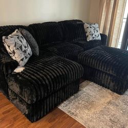 $10 Down Finance Sectional Sofa Sleeper Bedroom Set Queen Bed King Bed Mattress Dining Table Set 