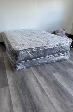 Queen Mattress and Box Spring Set