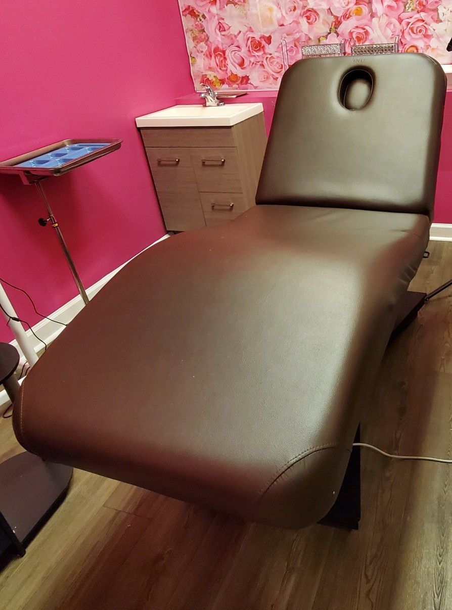reclining electric chair for massage,spa,pmu$150