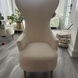 Velvet Chair 