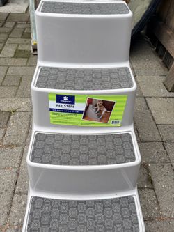 Dog stairs