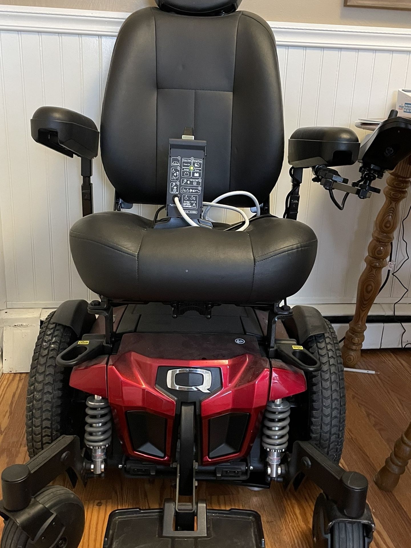 Quantum Edge 2.0 Power Chair