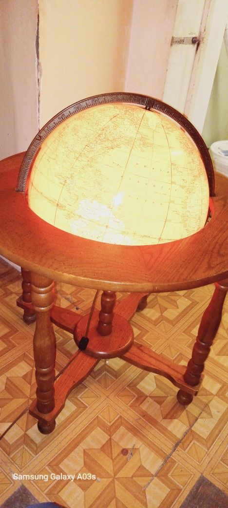 16 INCH POLITICAL TERRESTRIAL GLOBE