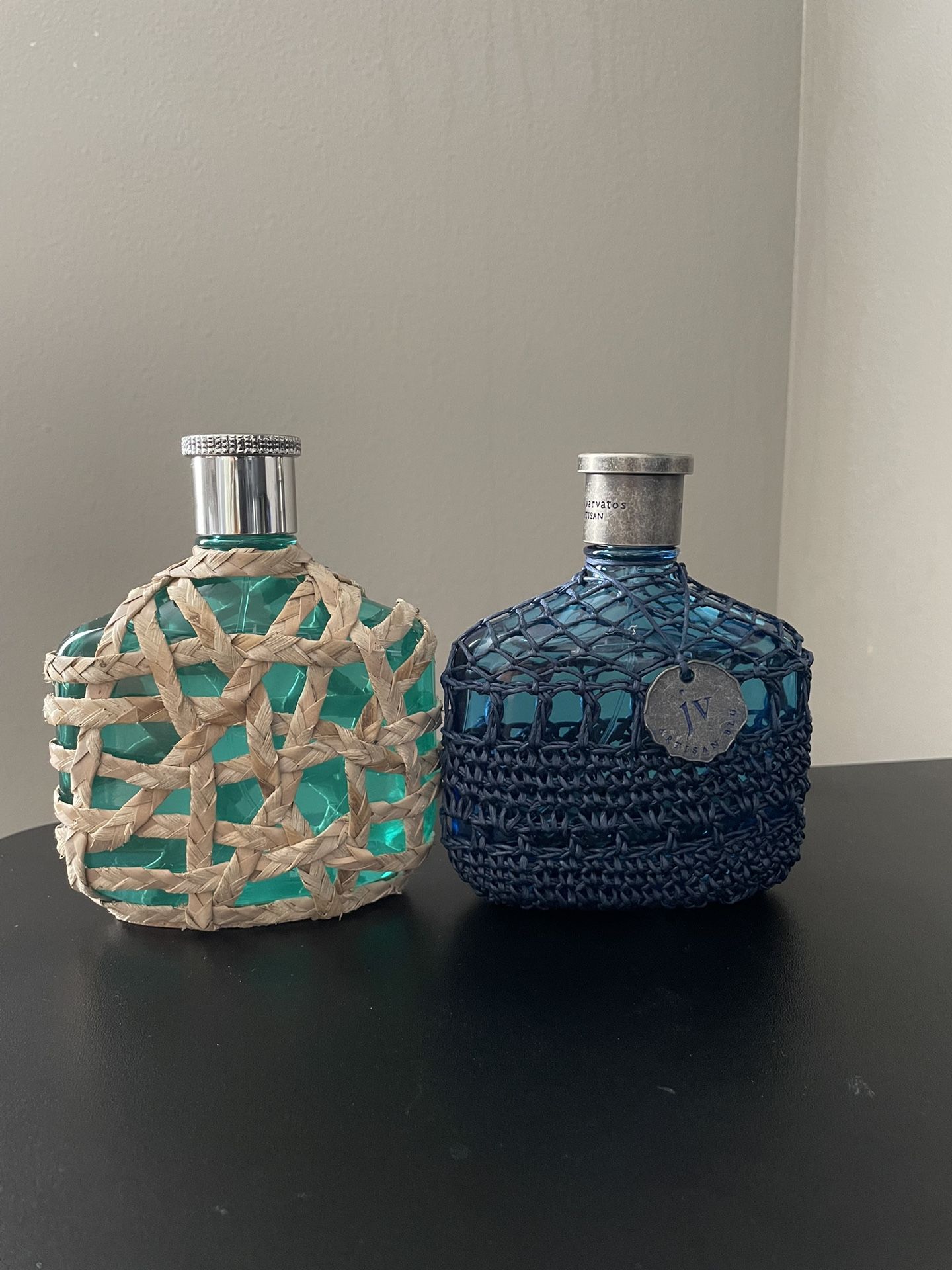 This A 3ML Of John Varvatos Artisan Blu And John Varvatos XX Artisan Teal SAMPLE SIZE
