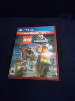 LEGO  JARASSIC   WORLD  Ps 4  $ 7