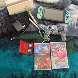 Nintendo Switch Animal Crossing Bundle