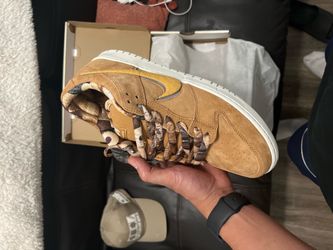 Nike SBs Manchester Brew and Biscuits size 12