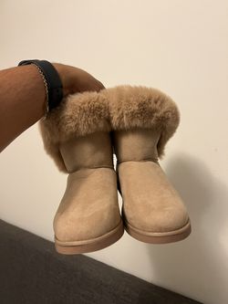 Juicy couture boots