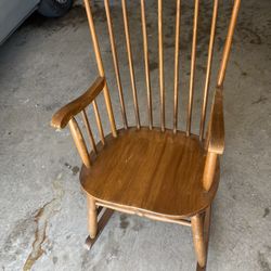 Rocking Chair 
