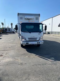 2017 Isuzu box truck