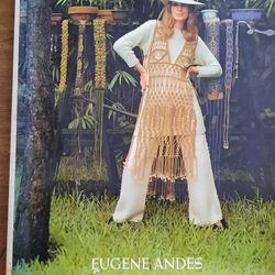 Macrame book and knot reference pamphlet