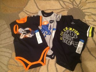 Baby onesies 6m