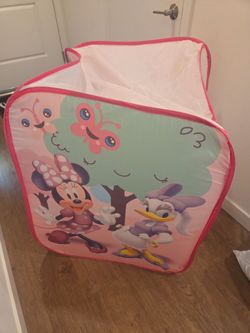 Minnie Mouse Play tent and toys