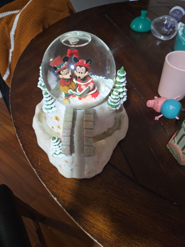 Adorno Naviden̈o Musical