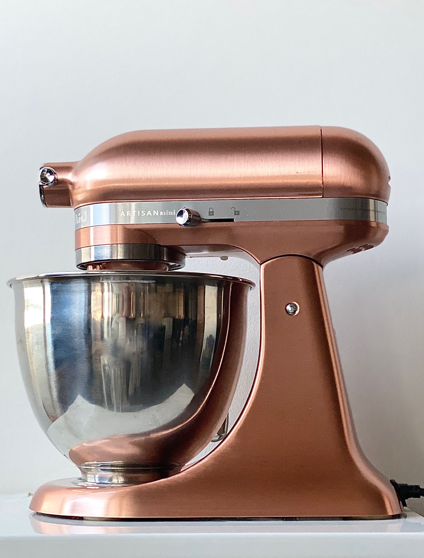 KitchenAid Artisan Satin Copper Mini Stand Mixer with Flex Edge Beater, New, *Retail $579 Model KSM3317XCP