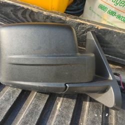 07 Passenger side mirror (jeep patriot)